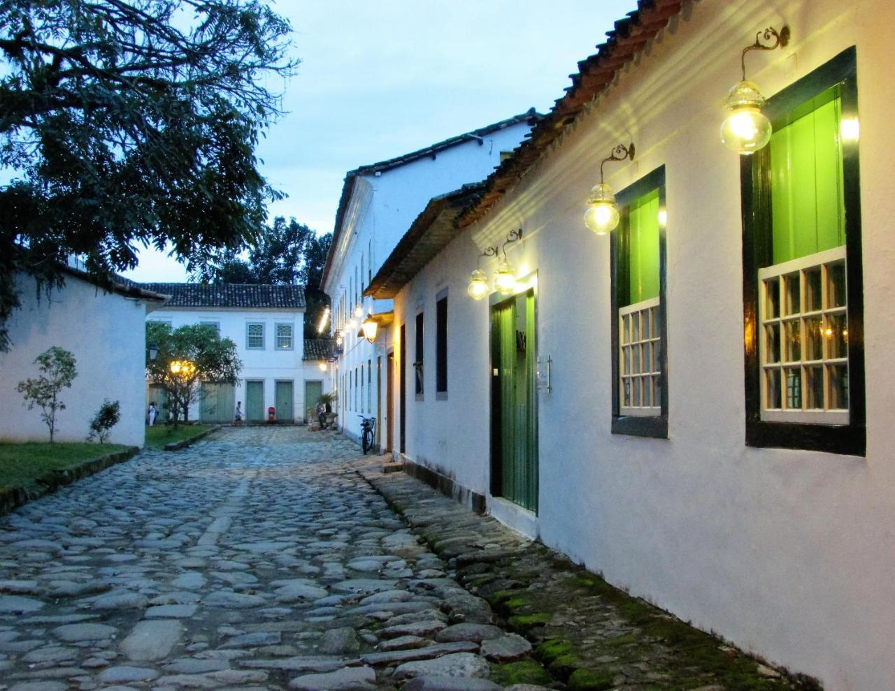 Macabea Hostel & Pousada Araquari Eksteriør billede
