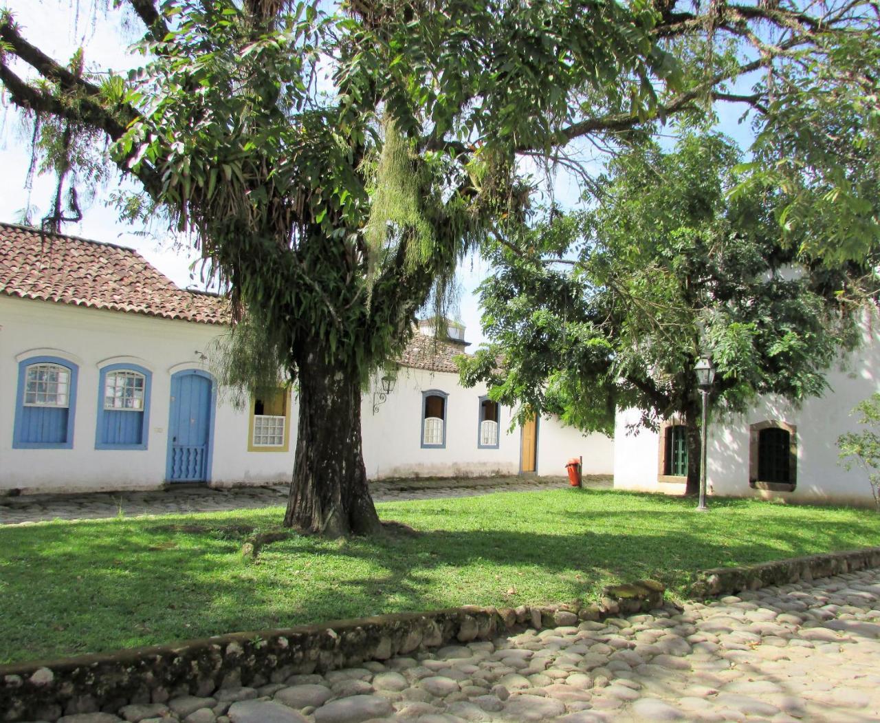Macabea Hostel & Pousada Araquari Eksteriør billede